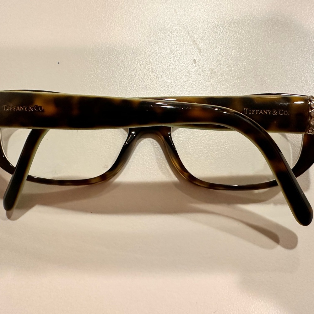 Tiffany & Co. eyeglasses with a tortoiseshell pattern and crystal accents - Picture 8 of 8